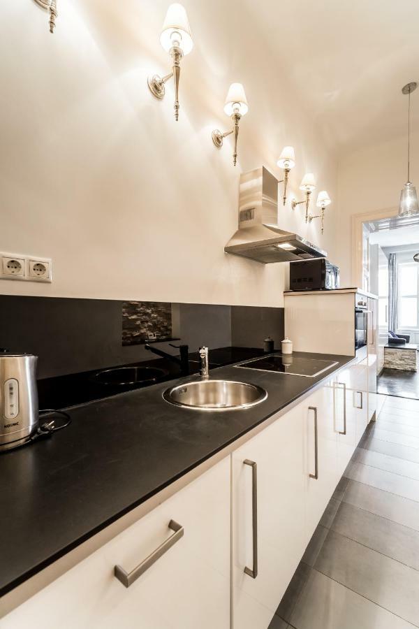 Bpr B&W Elegant Home Budapest Eksteriør bilde